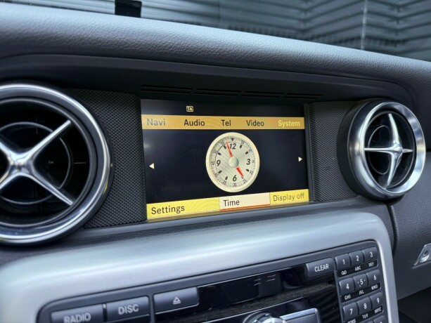 mercedes-benz-slk-bensin-2012-big-18