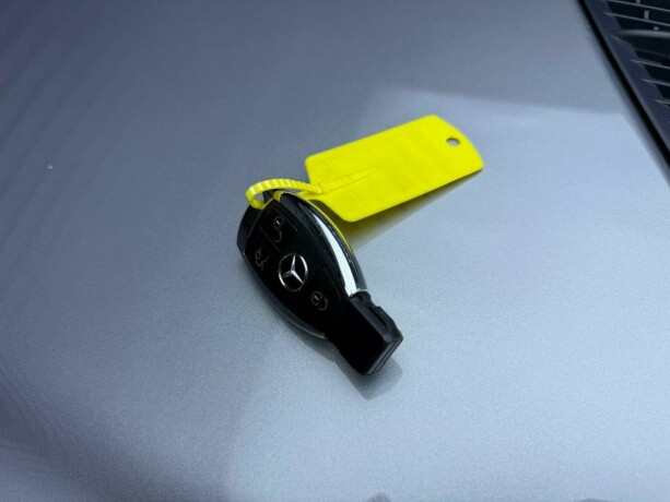 mercedes-benz-slk-bensin-2012-big-32