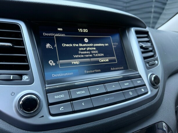 hyundai-tucson-bensin-2015-big-21