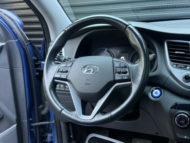 hyundai-tucson-bensin-2015-big-12