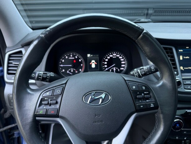 hyundai-tucson-bensin-2015-big-13