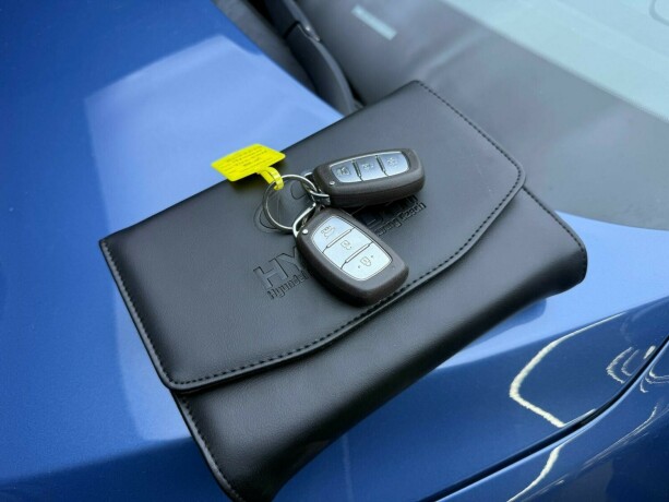 hyundai-tucson-bensin-2015-big-36