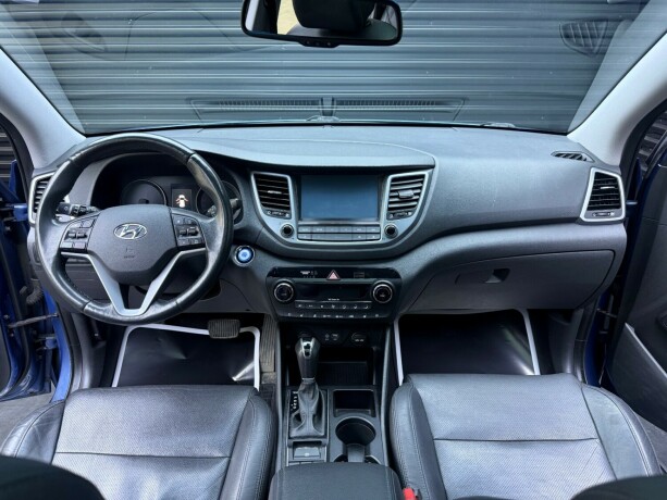 hyundai-tucson-bensin-2015-big-9