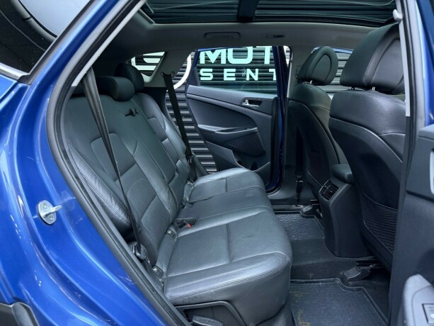 hyundai-tucson-bensin-2015-big-32