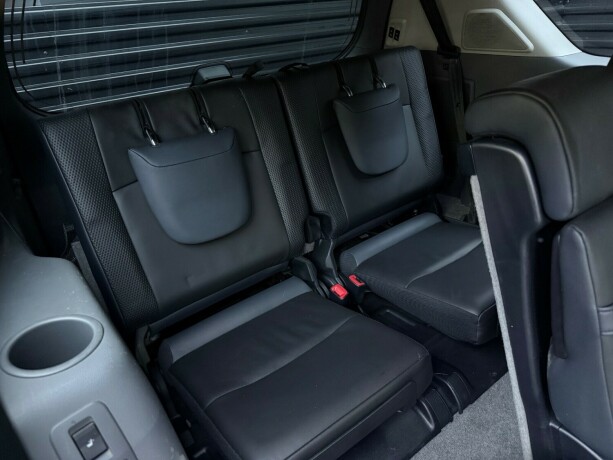 toyota-land-cruiser-diesel-2011-big-35