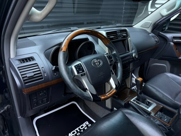 toyota-land-cruiser-diesel-2011-big-11