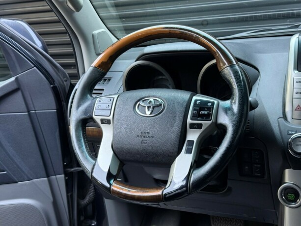toyota-land-cruiser-diesel-2011-big-13