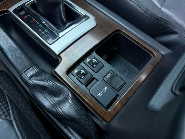 toyota-land-cruiser-diesel-2011-big-26