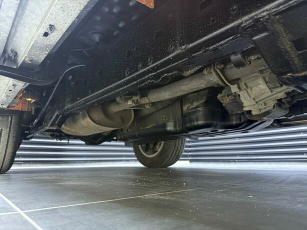 toyota-land-cruiser-diesel-2011-big-9