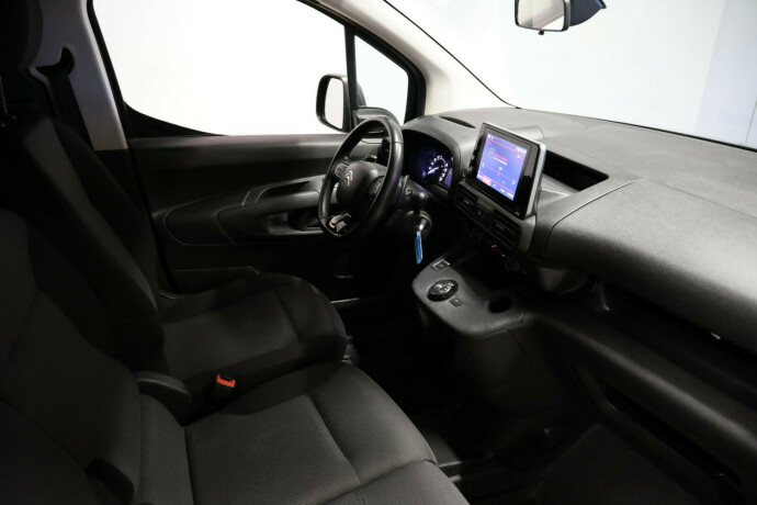 citroen-berlingo-diesel-2021-big-13