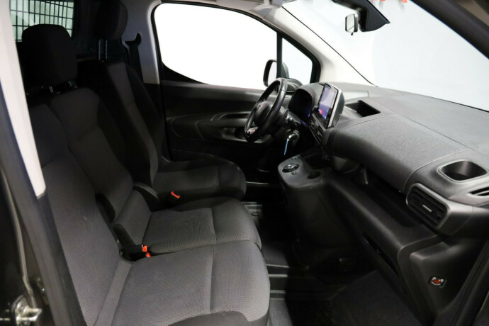 citroen-berlingo-diesel-2021-big-14