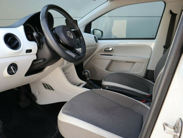 volkswagen-up-elektrisitet-2014-big-6