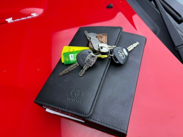 toyota-hilux-diesel-2012-big-35