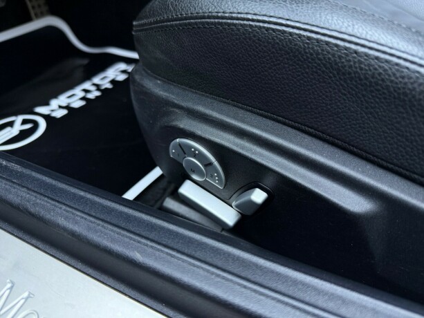 mercedes-benz-slk-bensin-2005-big-25