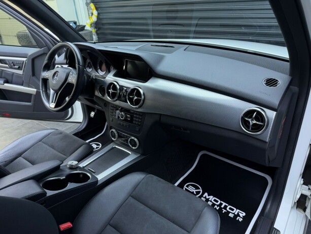 mercedes-benz-glk-bensin-2013-big-11