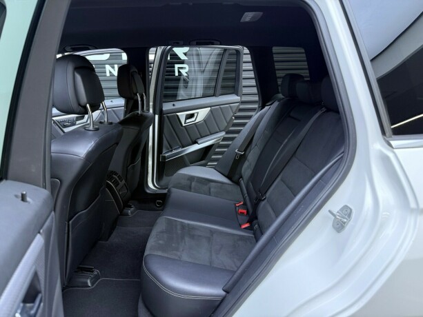 mercedes-benz-glk-bensin-2013-big-21