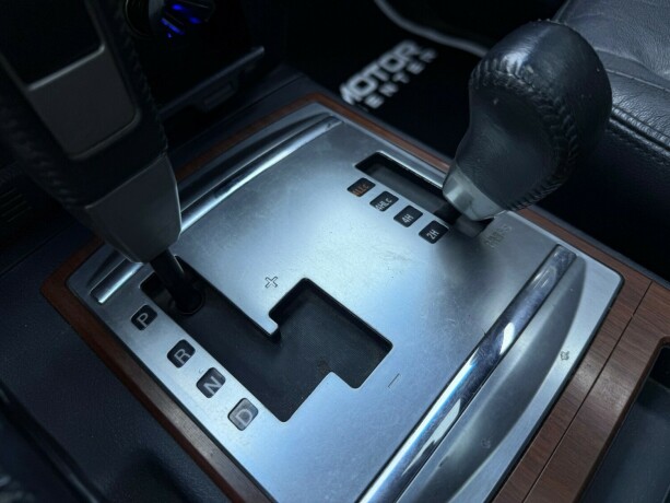 mitsubishi-pajero-diesel-2008-big-23