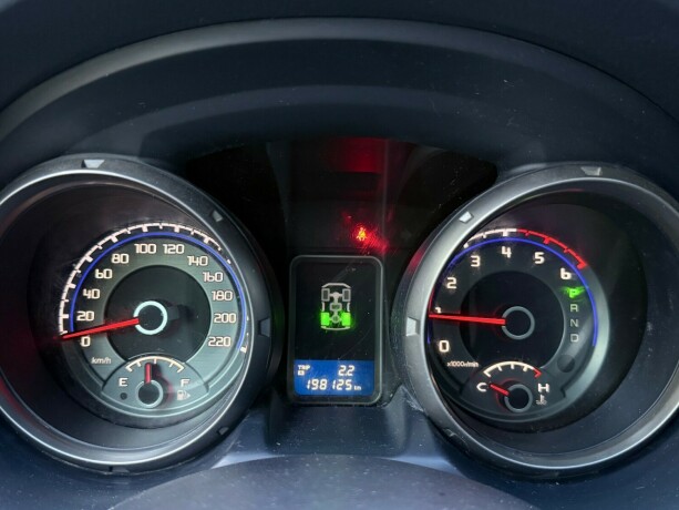 mitsubishi-pajero-diesel-2008-big-14