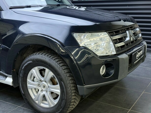 mitsubishi-pajero-diesel-2008-big-2
