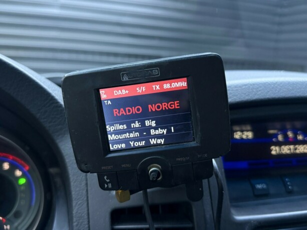 mitsubishi-pajero-diesel-2008-big-15