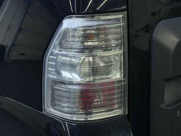 mitsubishi-pajero-diesel-2008-big-6