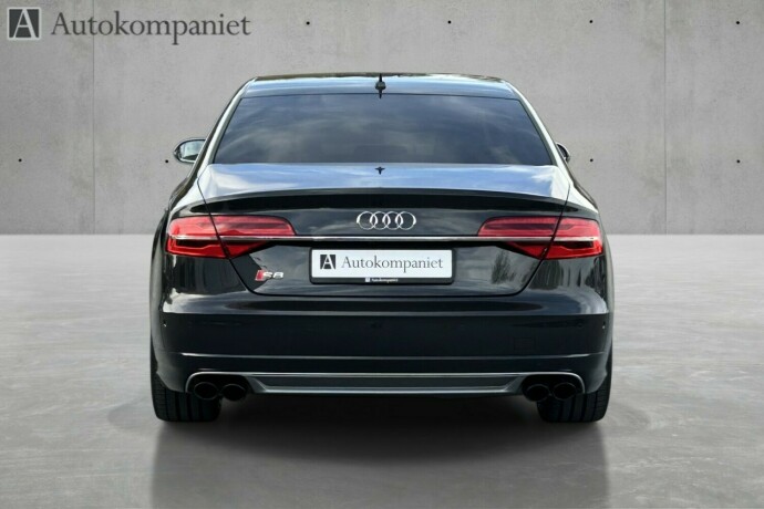 audi-s8-bensin-2016-big-5