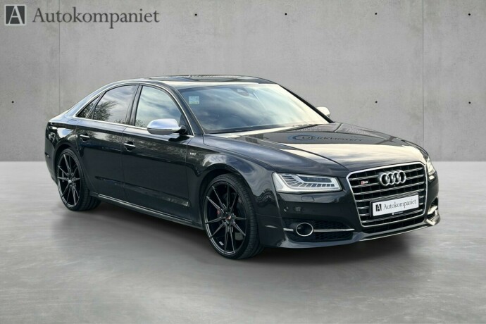 audi-s8-bensin-2016-big-3