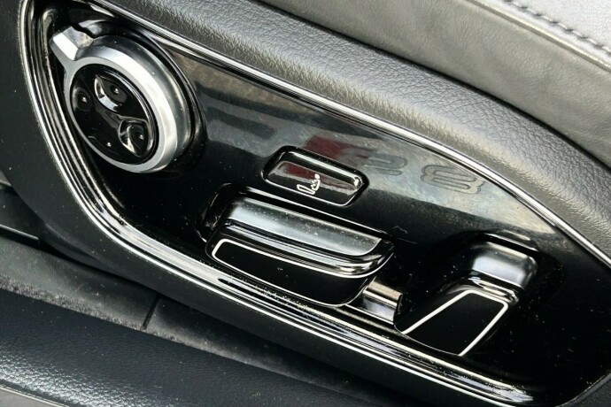 audi-s8-bensin-2016-big-13