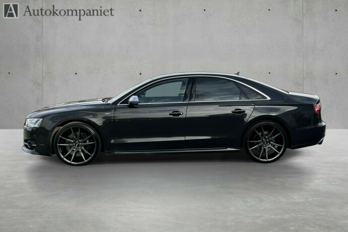 audi-s8-bensin-2016-big-2