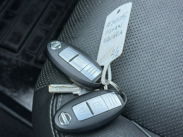 nissan-navara-diesel-2018-big-29