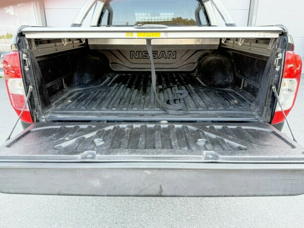 nissan-navara-diesel-2018-big-28