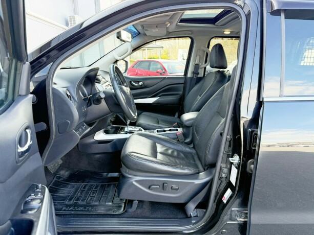 nissan-navara-diesel-2018-big-24