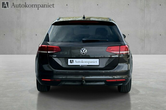 volkswagen-passat-diesel-2017-big-5