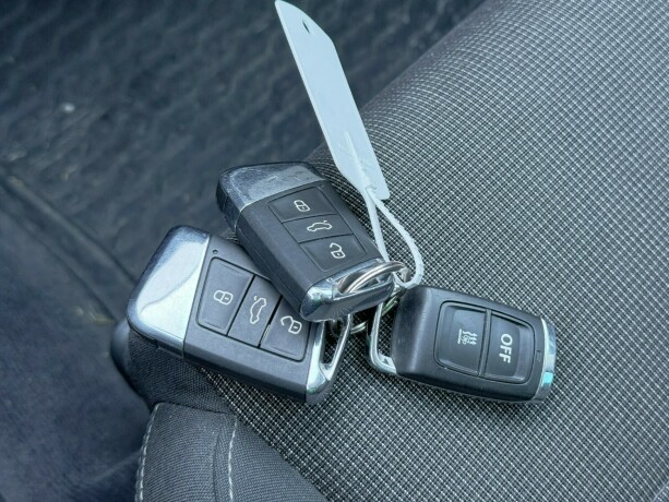 volkswagen-passat-diesel-2017-big-27