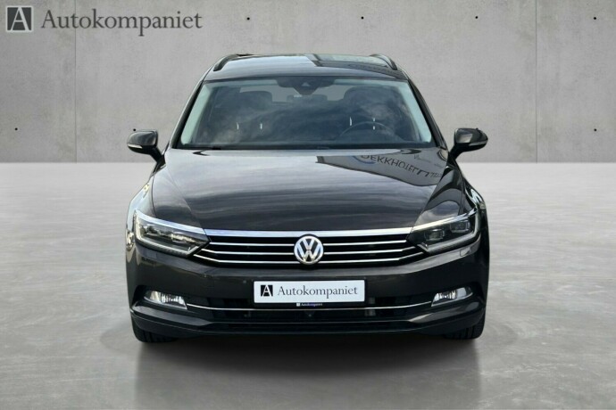 volkswagen-passat-diesel-2017-big-4