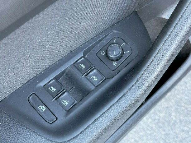 volkswagen-passat-diesel-2017-big-15