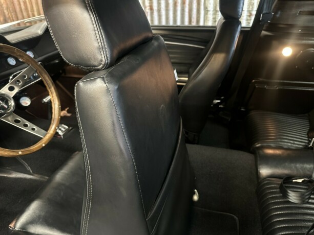 ford-mustang-bensin-1968-big-34