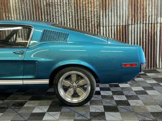 ford-mustang-bensin-1968-big-13
