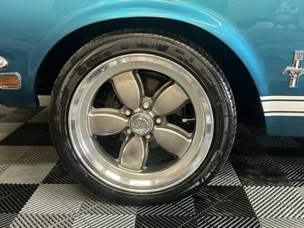 ford-mustang-bensin-1968-big-15