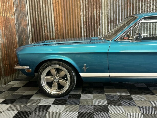 ford-mustang-bensin-1968-big-14