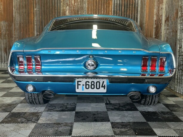 ford-mustang-bensin-1968-big-17