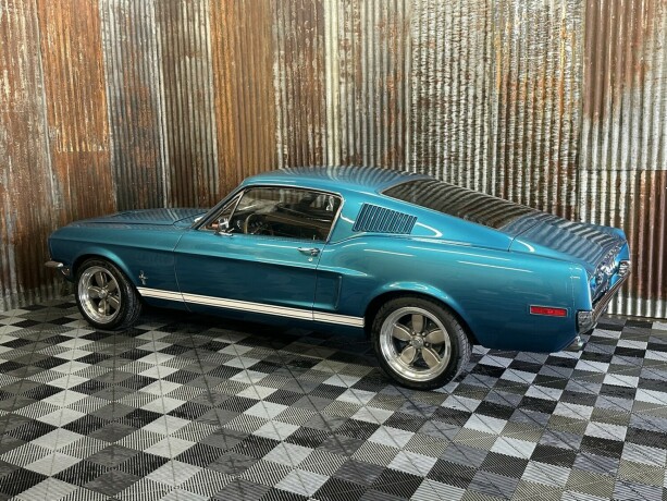 ford-mustang-bensin-1968-big-12