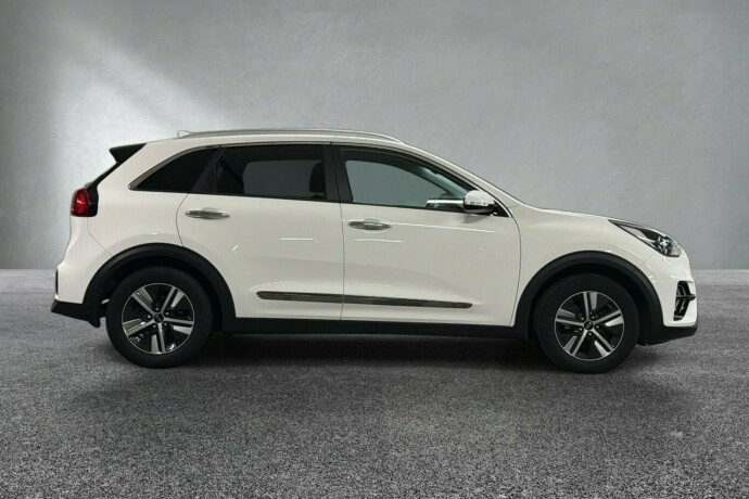 kia-niro-plug-in-petrol-2021-big-5