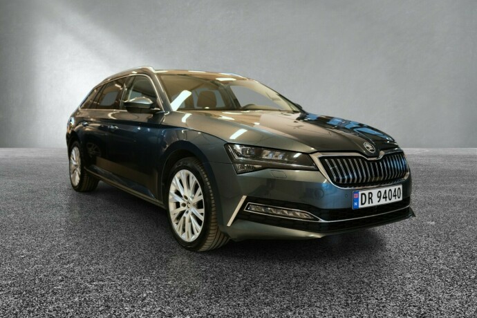 skoda-superb-elektrisitetbensin-2021-big-6