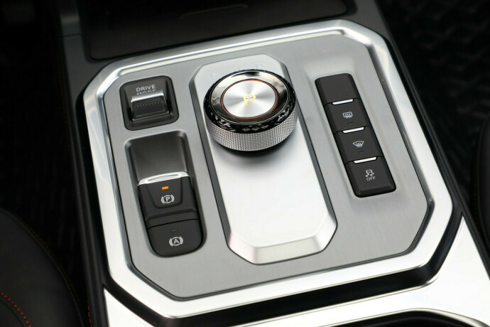 jac-t9ev-elektrisitet-2026-big-16