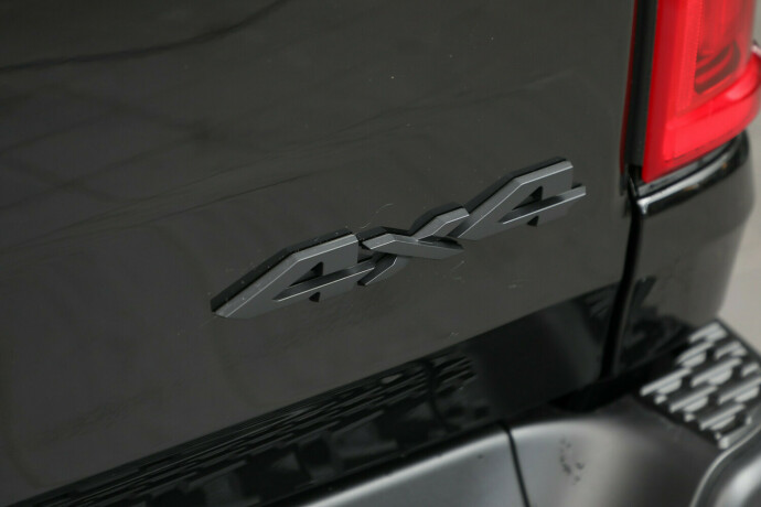 dodge-ram-bensin-2025-big-45