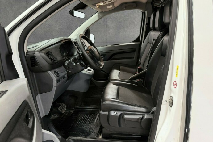 toyota-proace-diesel-2019-big-14