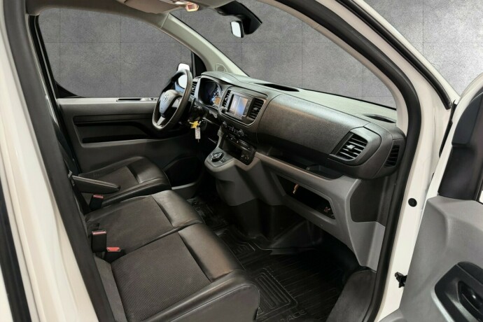 toyota-proace-diesel-2019-big-13