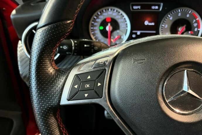 mercedes-benz-a-klasse-bensin-2013-big-12