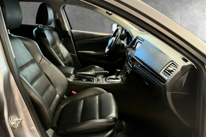 mazda-6-diesel-2015-big-17